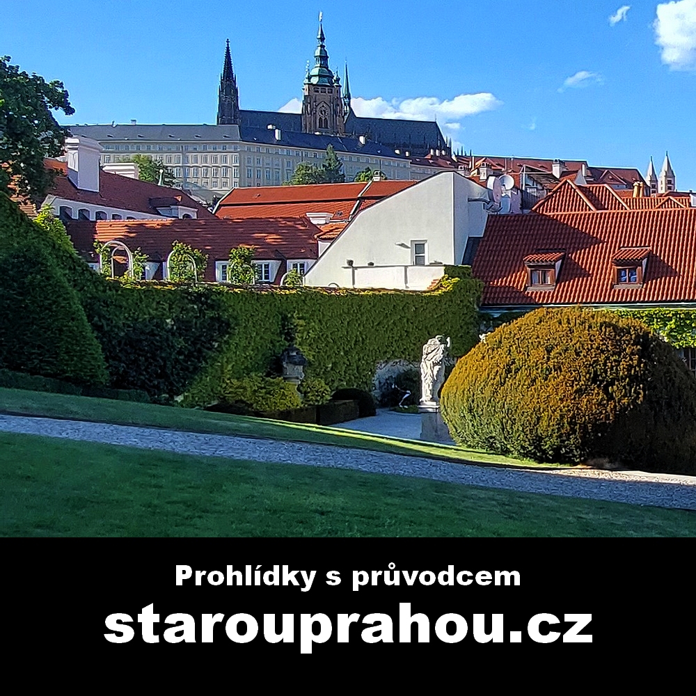 Pohled na Pražský hrad z Vrtbovské zahrady na Malé Straně